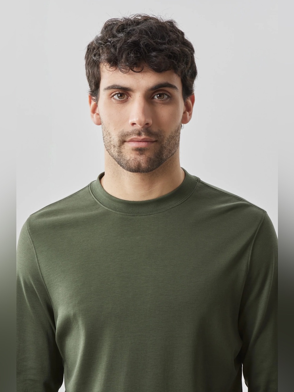 Robert Barakett Long Sleeve Olive Green Tee Shirt Crewneck